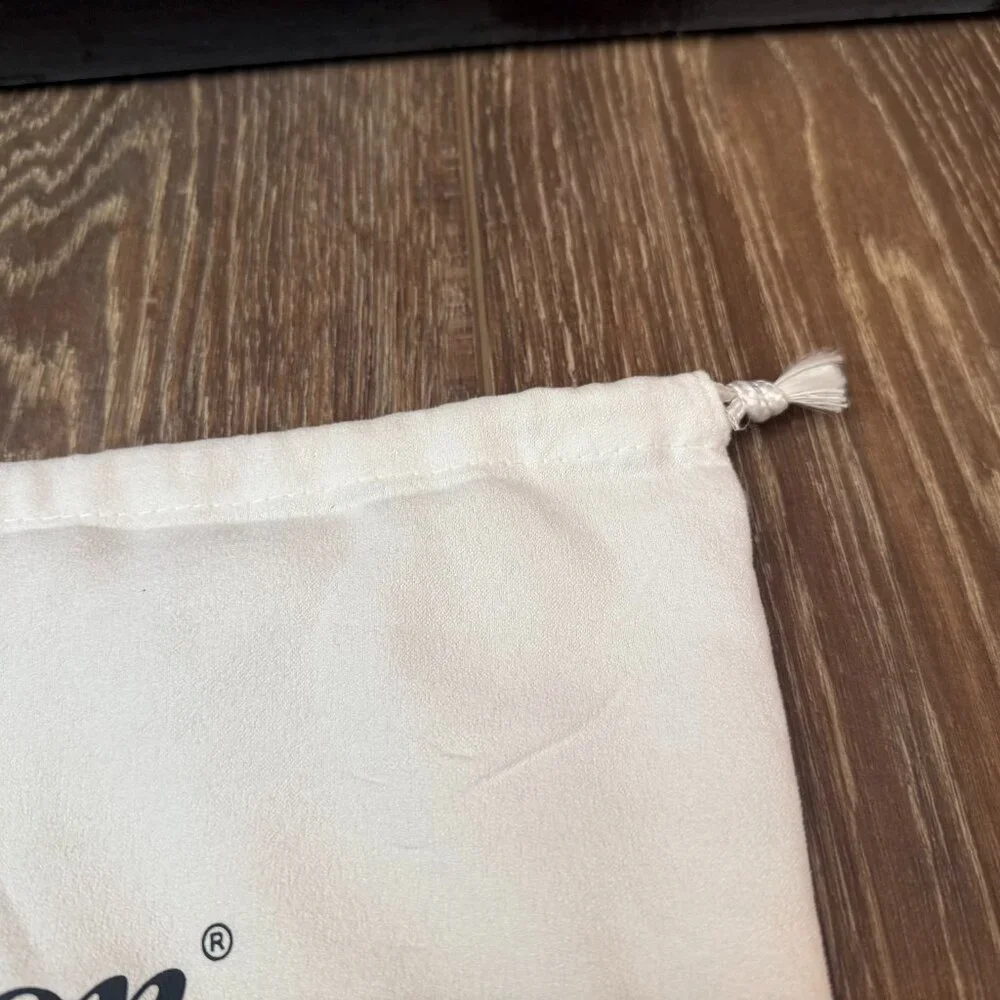 BRIGHTON DRAWSTRING DUSTBAG - Picture 3 of 11